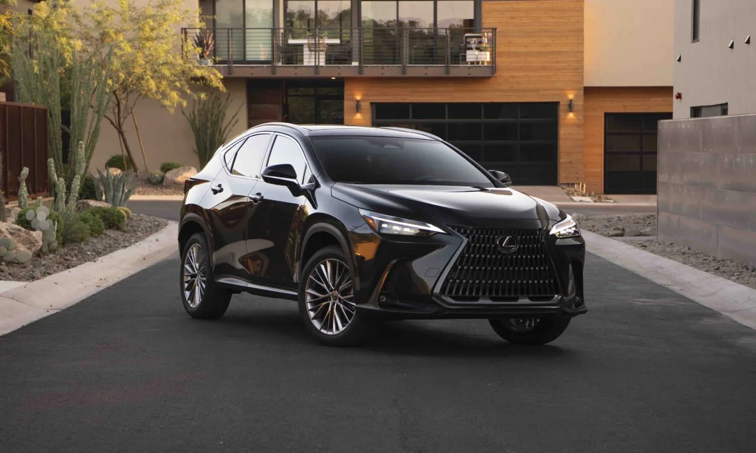 2026 Lexus NX NX350h Luxury 2WD — photo 1 of 4